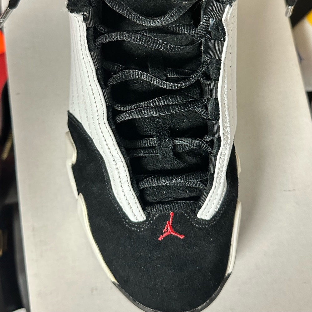 Jordan 14 retro Black and White